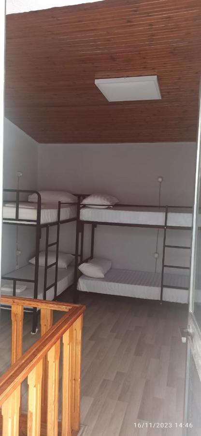 Royal Hostel Τίρανα Εξωτερικό φωτογραφία