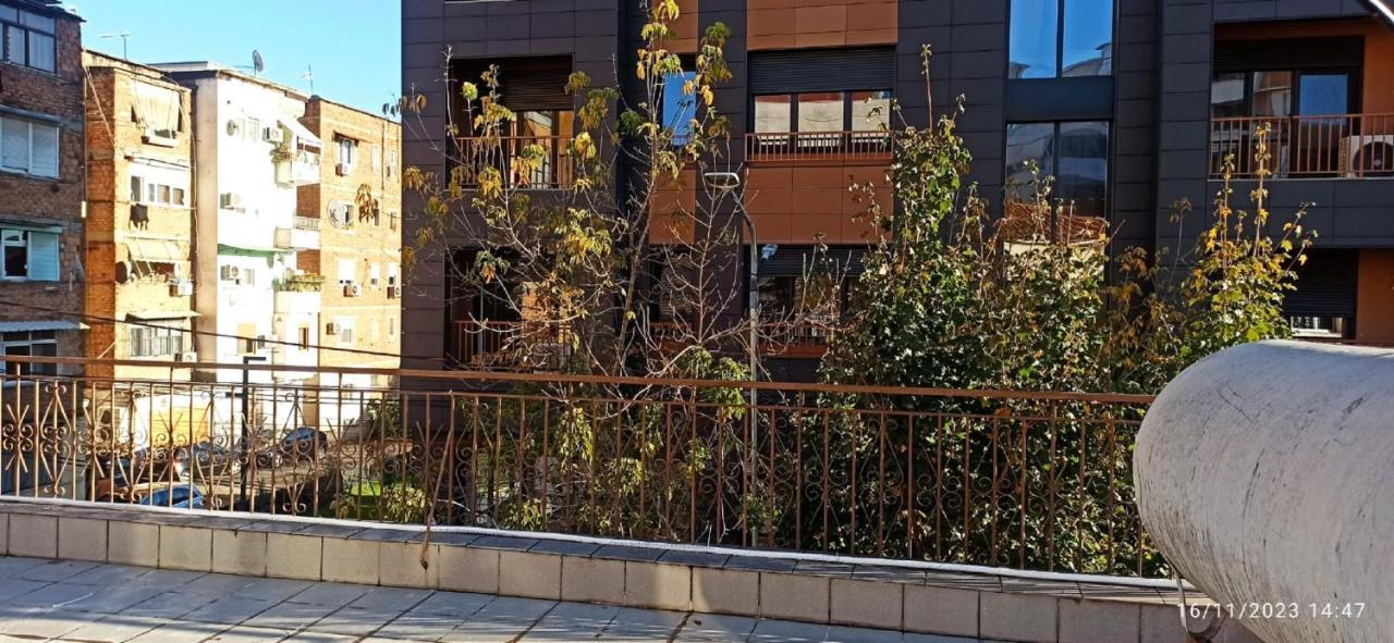 Royal Hostel Τίρανα Εξωτερικό φωτογραφία