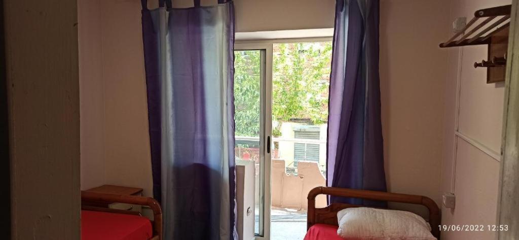Royal Hostel Τίρανα Εξωτερικό φωτογραφία