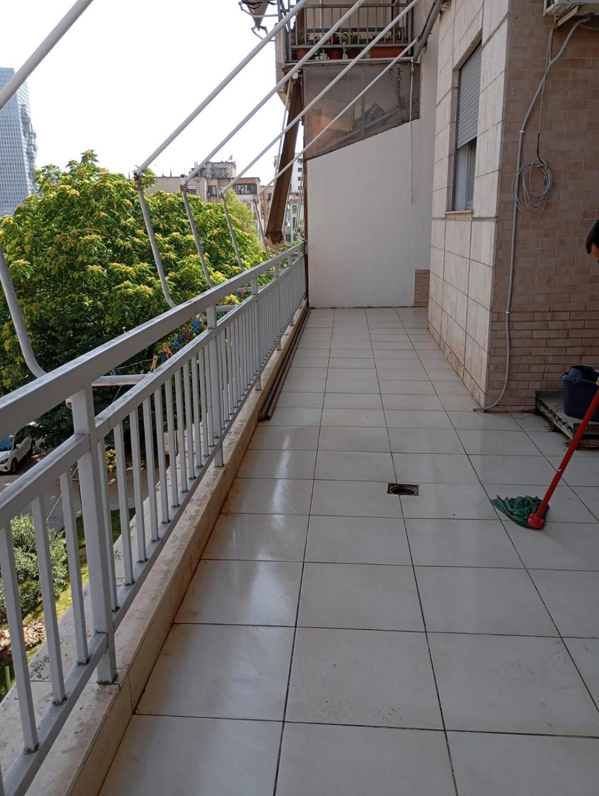 Royal Hostel Τίρανα Εξωτερικό φωτογραφία
