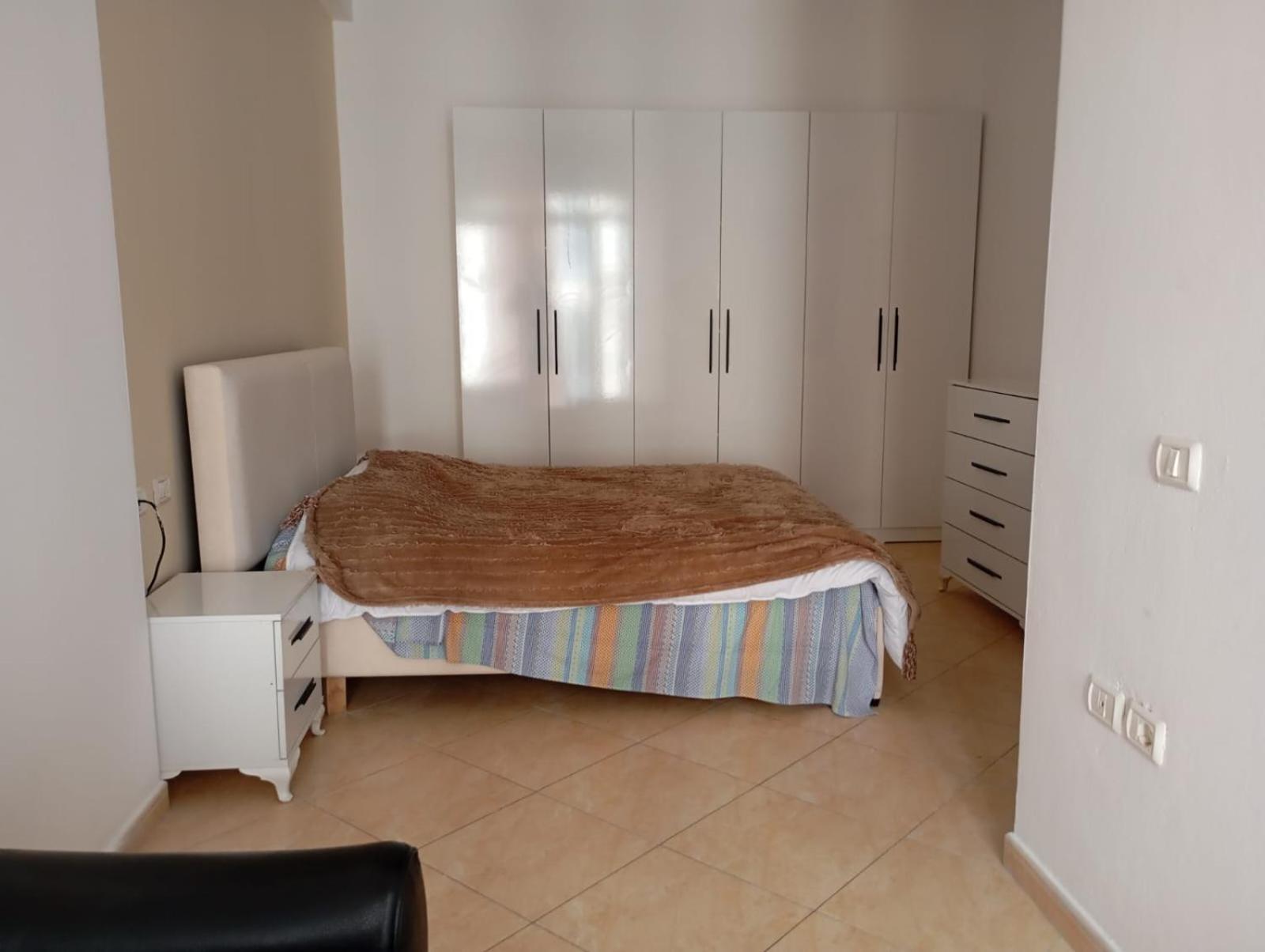 Royal Hostel Τίρανα Εξωτερικό φωτογραφία