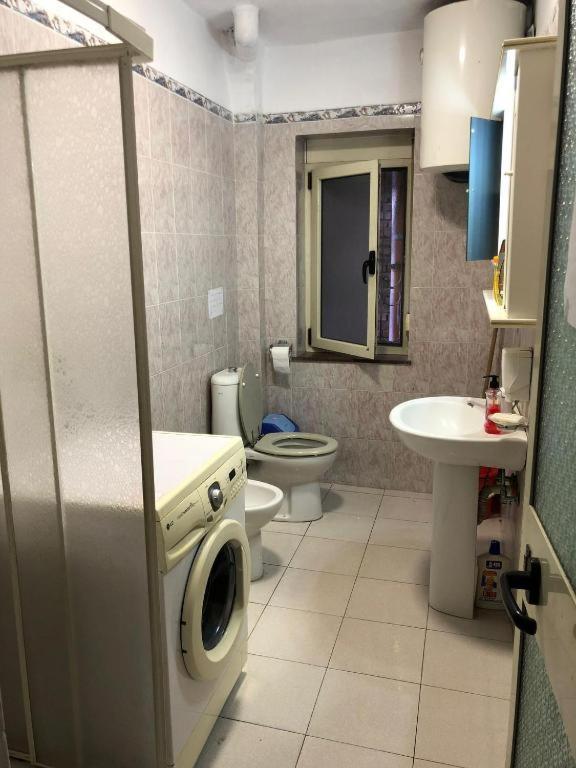 Royal Hostel Τίρανα Εξωτερικό φωτογραφία